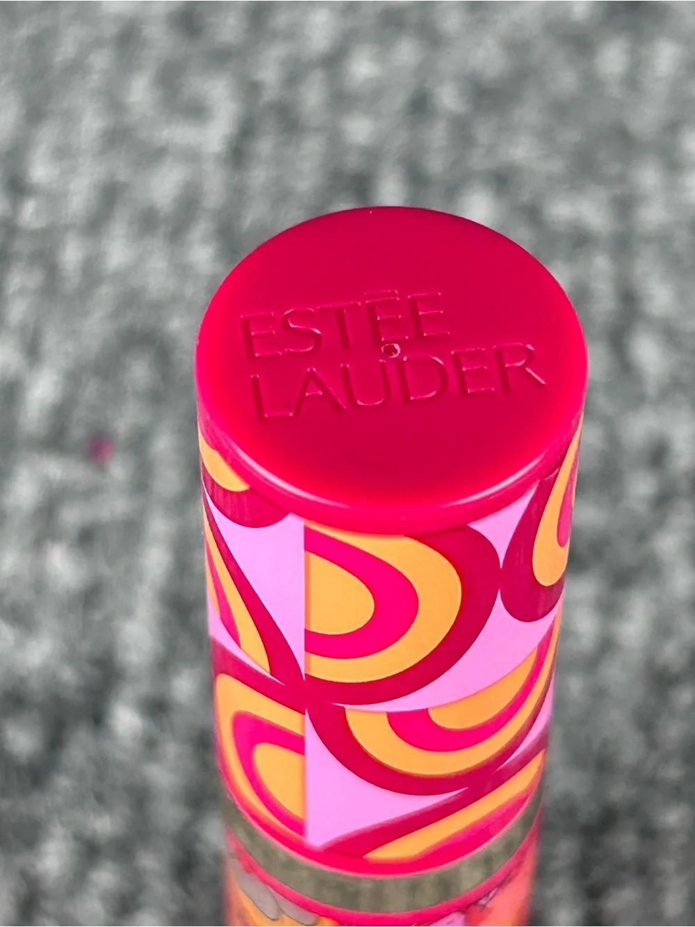 Estee Lauder LIMITED EDITION Lipstick in Statement Rose ~ 3.5g Full Size